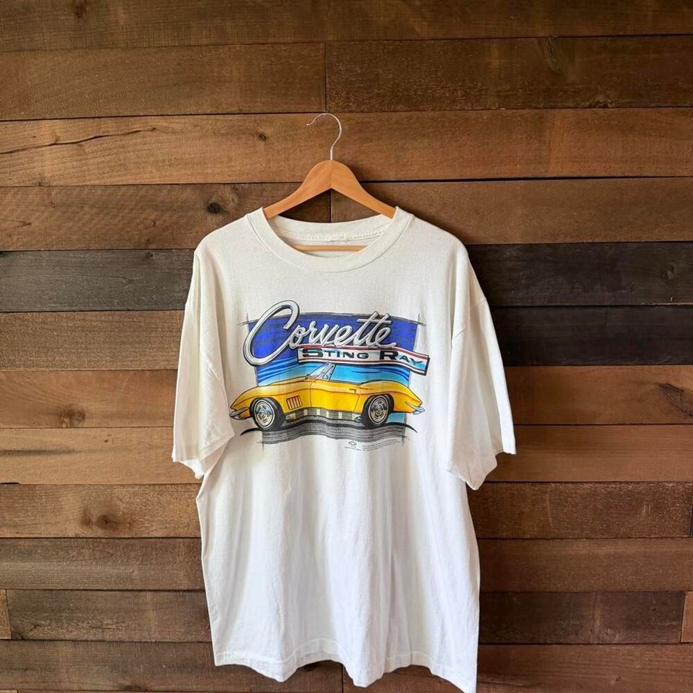 Vintage Corvette Stingray Single Stitch Chevrolet Graphic T Shirt White USA